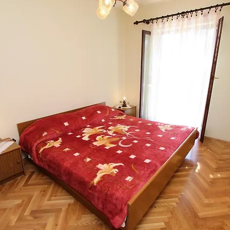 Apartments Antonija Apartman *